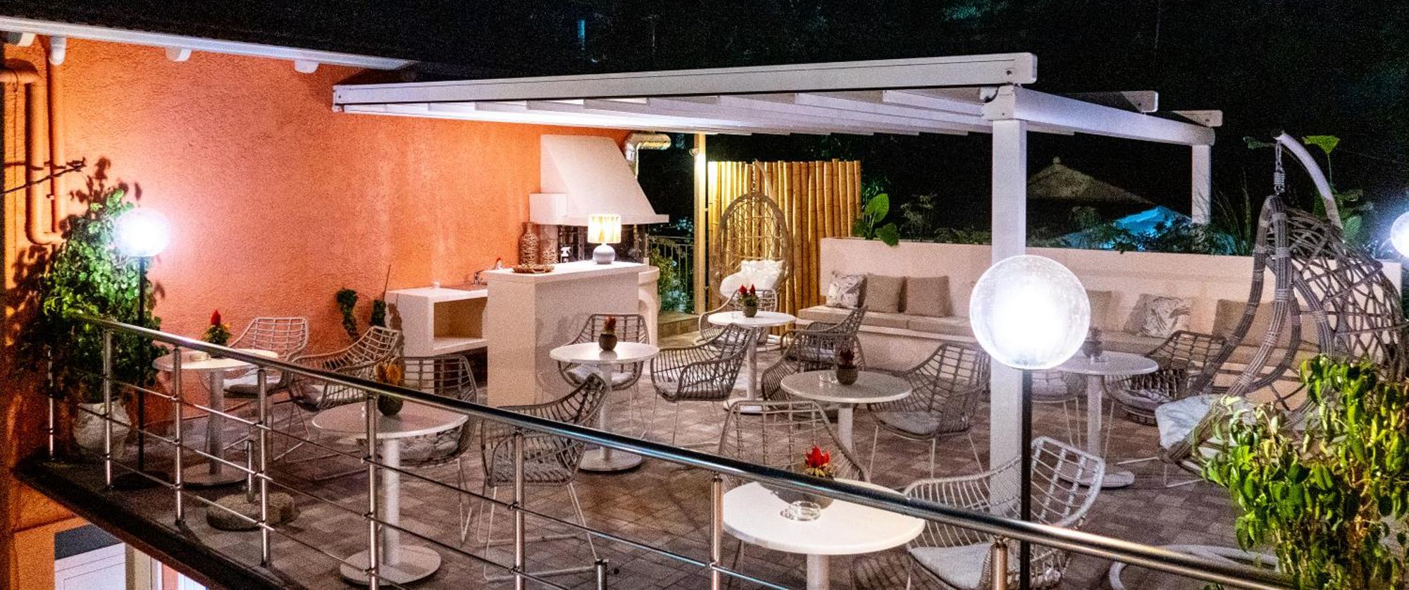 Cristina Apartments Гайос Екстериор снимка