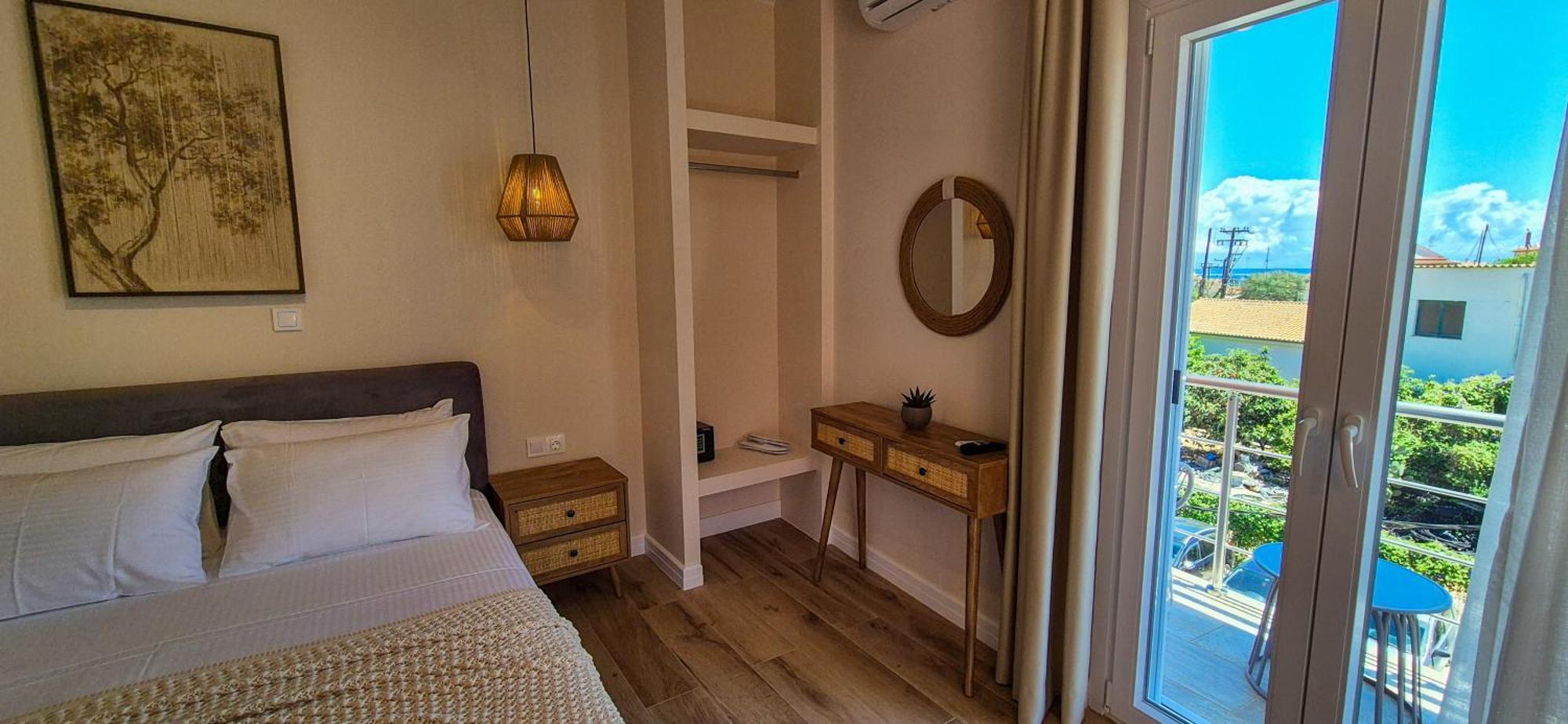 Cristina Apartments Гайос Стая снимка