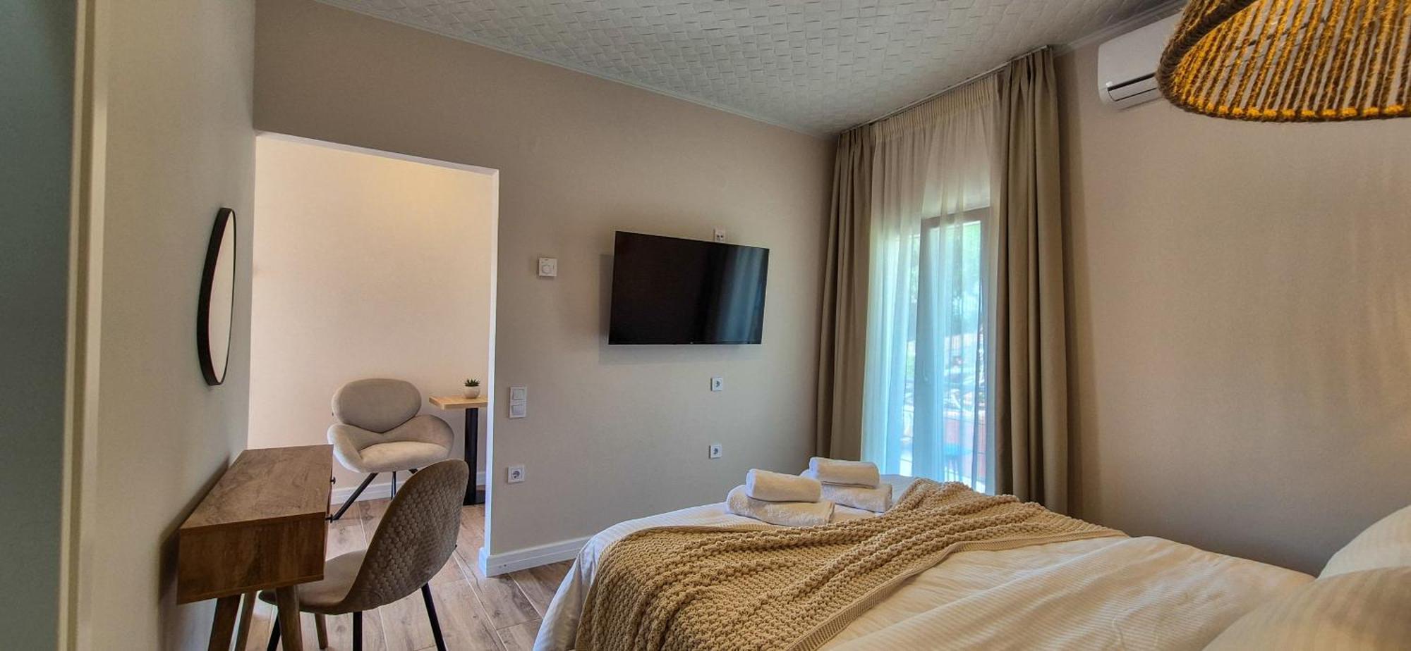 Cristina Apartments Гайос Стая снимка